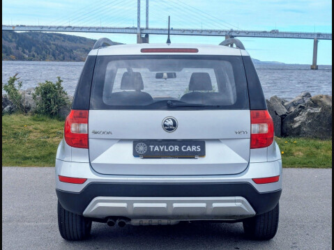 Skoda Yeti 2.0 TDI S Outdoor Euro 6 (s/s) 5dr 6