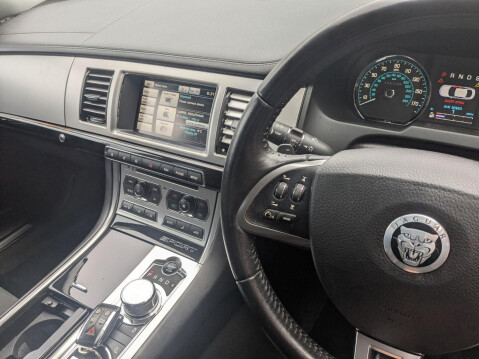 Jaguar XF 2.2d Sport Auto Euro 5 (s/s) 4dr 10