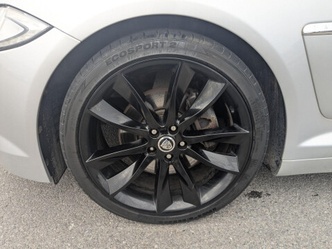 Jaguar XF 2.2d Sport Auto Euro 5 (s/s) 4dr 28