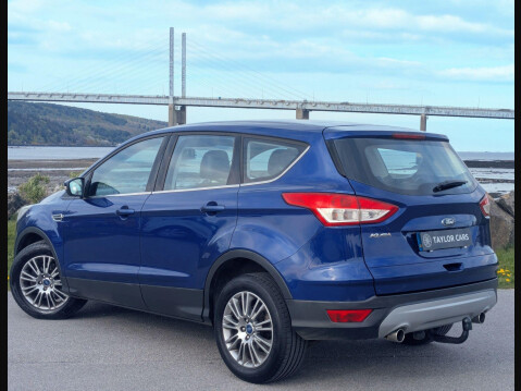 Ford Kuga 2.0 TDCi Titanium 2WD Euro 5 5dr 7