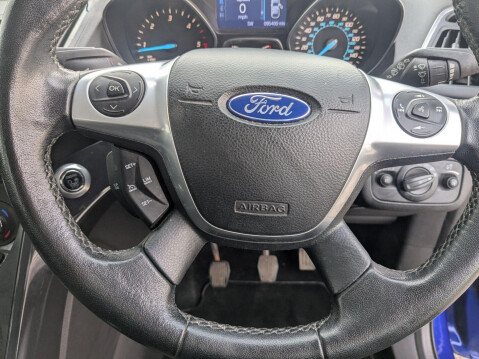 Ford Kuga 2.0 TDCi Titanium 2WD Euro 5 5dr 20
