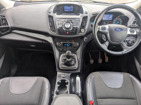 Ford Kuga 2.0 TDCi Titanium 2WD Euro 5 5dr 25