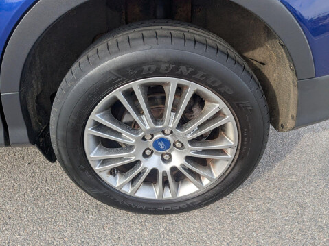 Ford Kuga 2.0 TDCi Titanium 2WD Euro 5 5dr 27