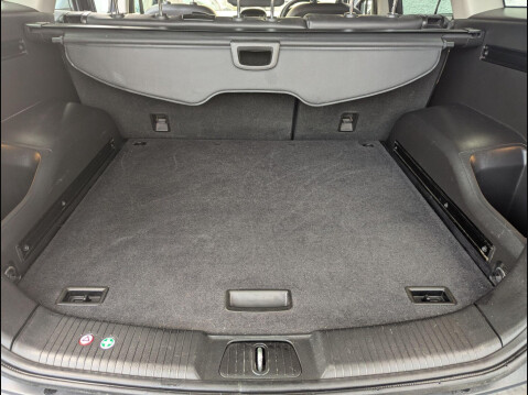 Vauxhall Antara 2.2 CDTi SE 4WD Euro 5 (s/s) 5dr (SNav) 21