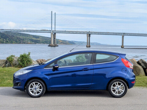 Ford Fiesta 1.25 Zetec Euro 5 3dr 8
