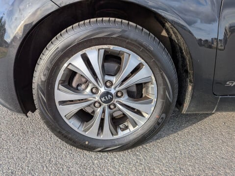 Kia Venga 1.4 CRDi SR7 Euro 5 5dr 14