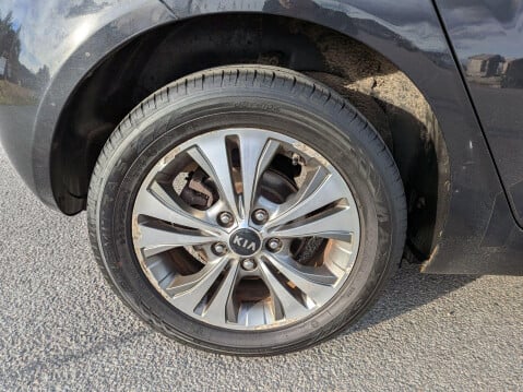 Kia Venga 1.4 CRDi SR7 Euro 5 5dr 16