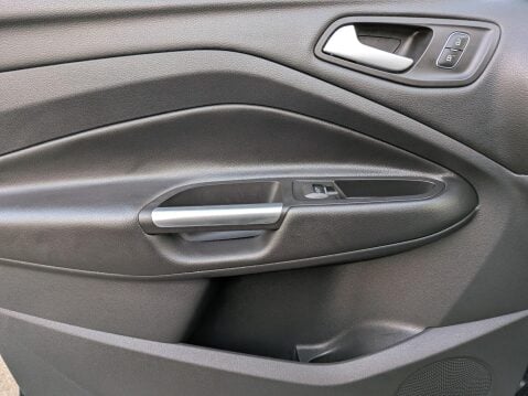 Ford Kuga 2.0 TDCi ST-Line X AWD Euro 6 (s/s) 5dr 17