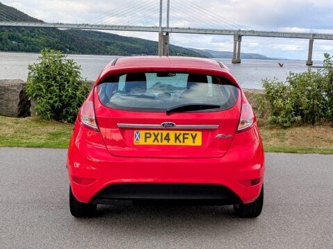 Ford Fiesta ZETEC TDCI 6