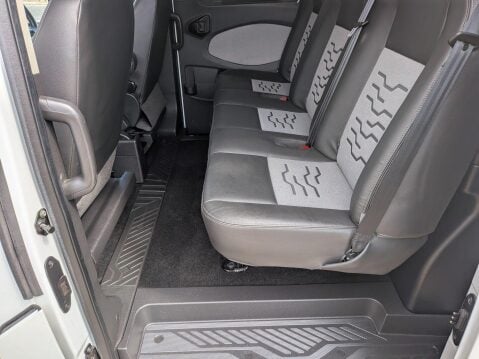 Ford Transit Custom 2.0 TDCi 290 Sport L1 H1 6dr 27