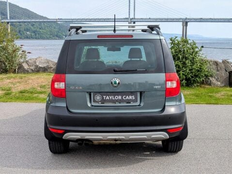 Skoda Yeti 2.0 TDI Elegance 4WD Euro 5 5dr 6