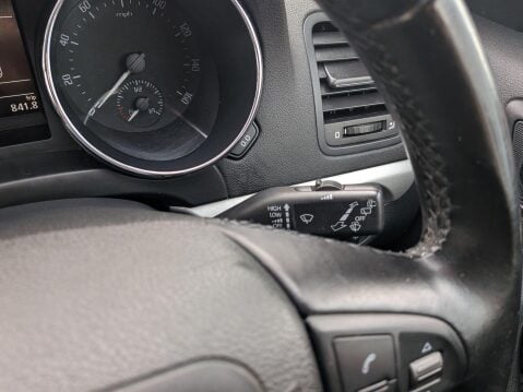 Skoda Yeti 2.0 TDI Elegance 4WD Euro 5 5dr 22