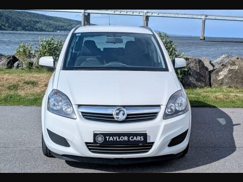Vauxhall Zafira 1.8 16V Exclusiv Euro 5 5dr 2