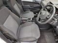 Vauxhall Zafira 1.8 16V Exclusiv Euro 5 5dr 9