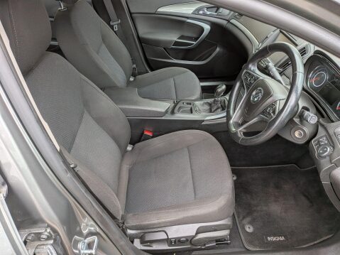 Vauxhall Insignia 2.0 CDTi ecoFLEX Design Nav Euro 6 (s/s) 5dr 9