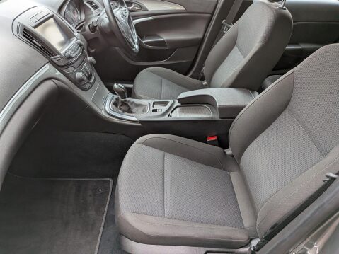Vauxhall Insignia 2.0 CDTi ecoFLEX Design Nav Euro 6 (s/s) 5dr 16