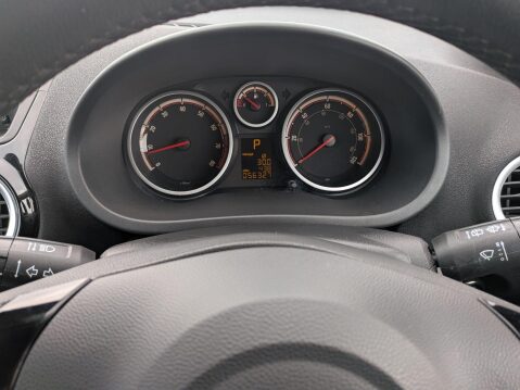 Vauxhall Corsa 1.4 16V SE Auto Euro 5 3dr 9