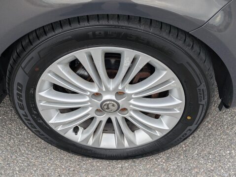 Vauxhall Corsa 1.4 16V SE Auto Euro 5 3dr 13