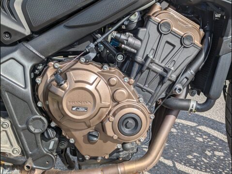 Honda CBR NEO SPORTS CAFÉ CB 650 RA-N 14