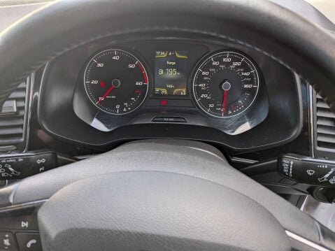 SEAT Leon 1.6 TDI CR SE Euro 5 (s/s) 5dr 12
