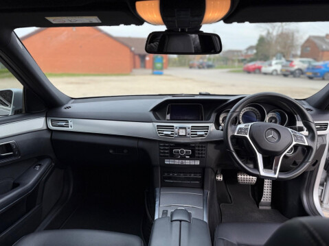 Mercedes-Benz E Class 2.1 E250 CDI AMG Line G-Tronic+ Euro 5 (s/s) 5dr 25