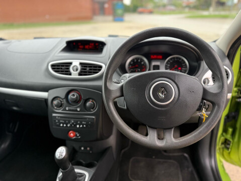 Renault Clio 1.2 I-Music Euro 5 3dr 12