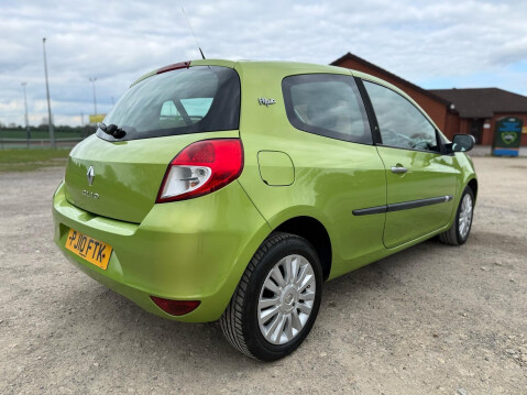 Renault Clio 1.2 I-Music Euro 5 3dr 3