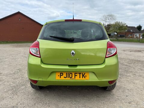 Renault Clio 1.2 I-Music Euro 5 3dr 4