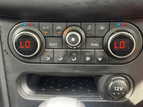 Nissan Qashqai 1.6 n-tec 2WD Euro 5 5dr 22
