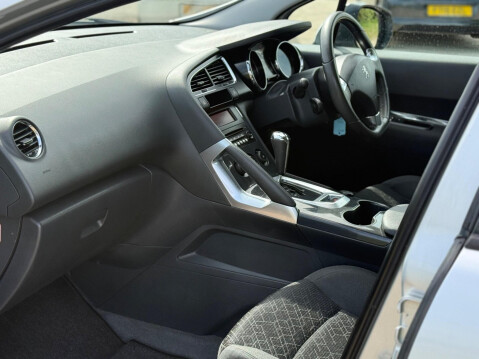 Peugeot 3008 1.6 BlueHDi Active EAT Euro 6 (s/s) 5dr 9