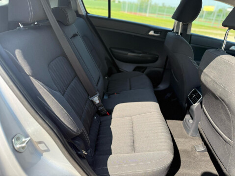 Kia Sportage 1.7 CRDi 1 Euro 6 (s/s) 5dr 24