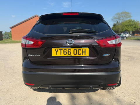 Nissan Qashqai 1.5 dCi N-Connecta 2WD Euro 6 (s/s) 5dr 4