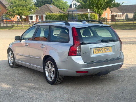 Volvo V50 2.0D SE Euro 4 5dr 3