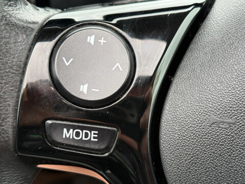 Peugeot 108 1.2 PureTech Allure Top! Euro 6 5dr 15