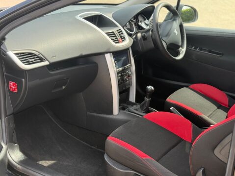Peugeot 207 1.4 VTi Sportium Euro 5 3dr 8