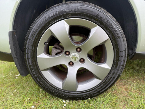 Peugeot 3008 1.6 HDi Style Euro 5 5dr 8
