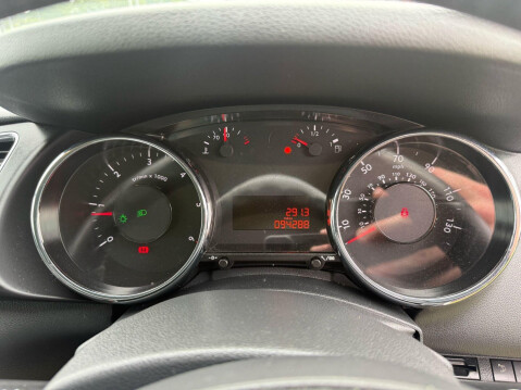 Peugeot 3008 1.6 HDi Style Euro 5 5dr 13
