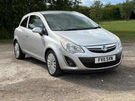 Vauxhall Corsa 1.2 16V Excite Euro 5 3dr (A/C)