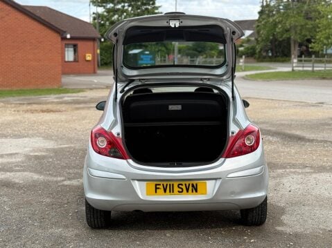 Vauxhall Corsa 1.2 16V Excite Euro 5 3dr (A/C) 25