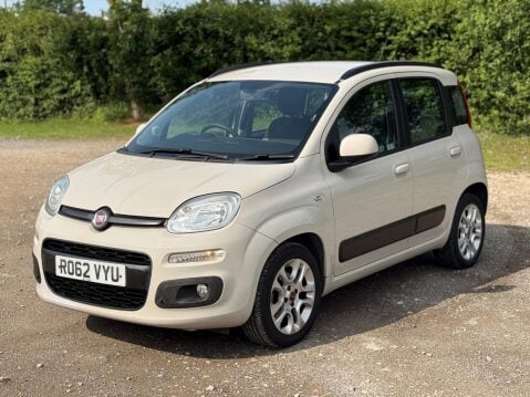 Fiat Panda 1.3 MultiJet Lounge Euro 5 (s/s) 5dr 4