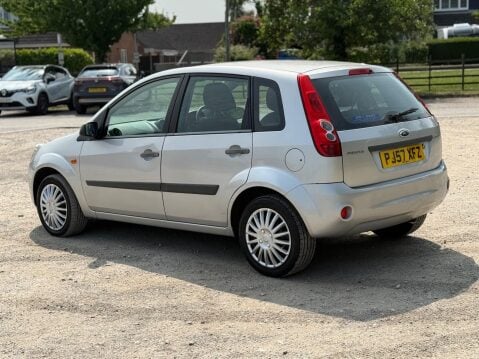 Ford Fiesta 1.25 Style Climate 5dr 3