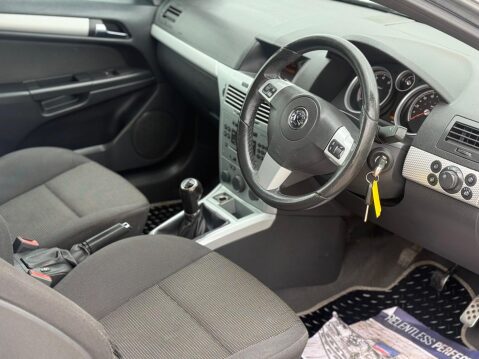Vauxhall Astra 1.4i 16v SXi Sport Hatch 3dr 13