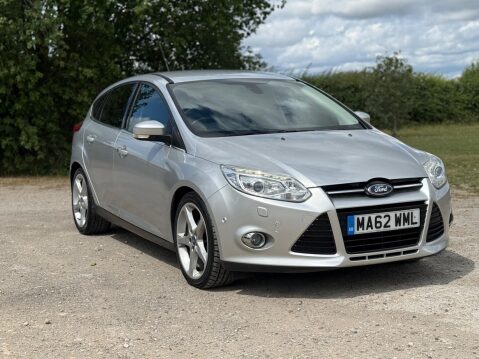 Ford Focus 1.0T EcoBoost Titanium X Euro 5 (s/s) 5dr 1