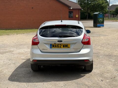 Ford Focus 1.0T EcoBoost Titanium X Euro 5 (s/s) 5dr 7