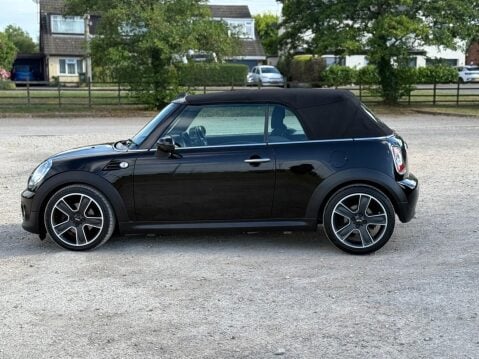 Mini Convertible 1.6 Cooper D Euro 5 (s/s) 2dr 8