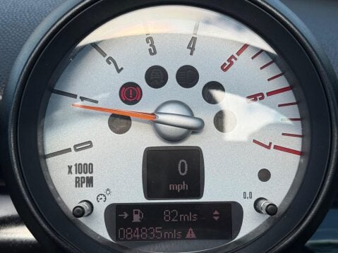 Mini Convertible 1.6 Cooper D Euro 5 (s/s) 2dr 18