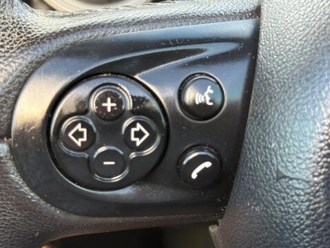 Mini Convertible 1.6 Cooper D Euro 5 (s/s) 2dr 19