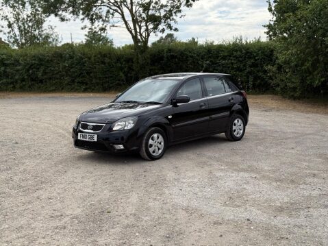 Kia Rio 1.4 2 5dr 9