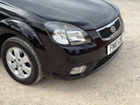 Kia Rio 1.4 2 5dr 15