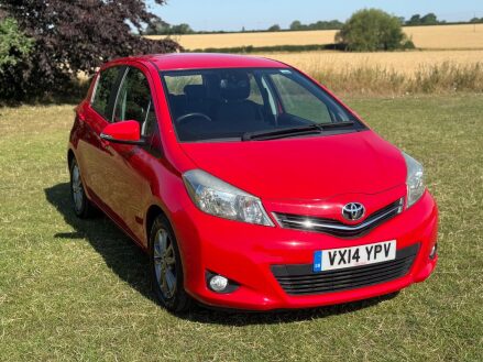 Toyota Yaris 1.33 Dual VVT-i Icon Plus Euro 5 5dr